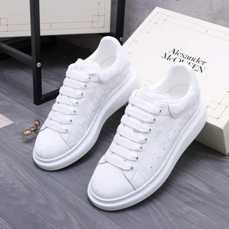 Picture of Alexander McQueen Shoes _SKUAlexanderMcQueensz38-44hnw0405178